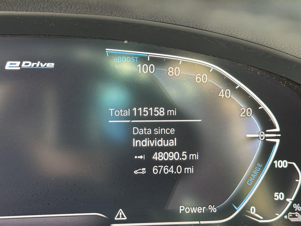 Used 2021 BMW X3 xDrive30e w/ M Sport Package AWD/4WD image 11