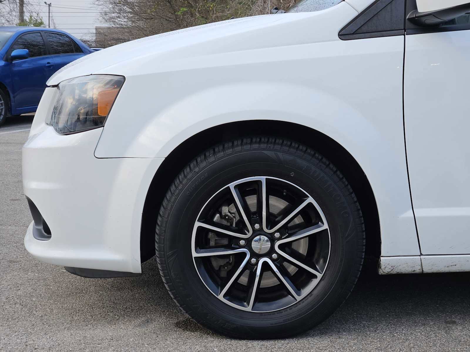 Used 2018 Dodge Grand Caravan GT FWD image 8