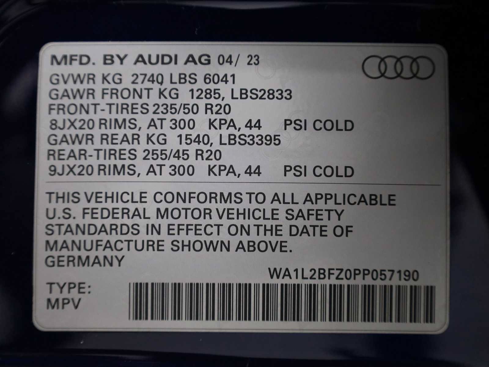 Certified 2023 Audi Q4 e-tron Premium Plus AWD/4WD image 42