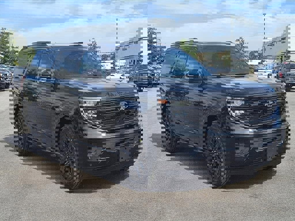 New 2025 Ford Expedition Platinum w/ Stealth Appearance Package image 26