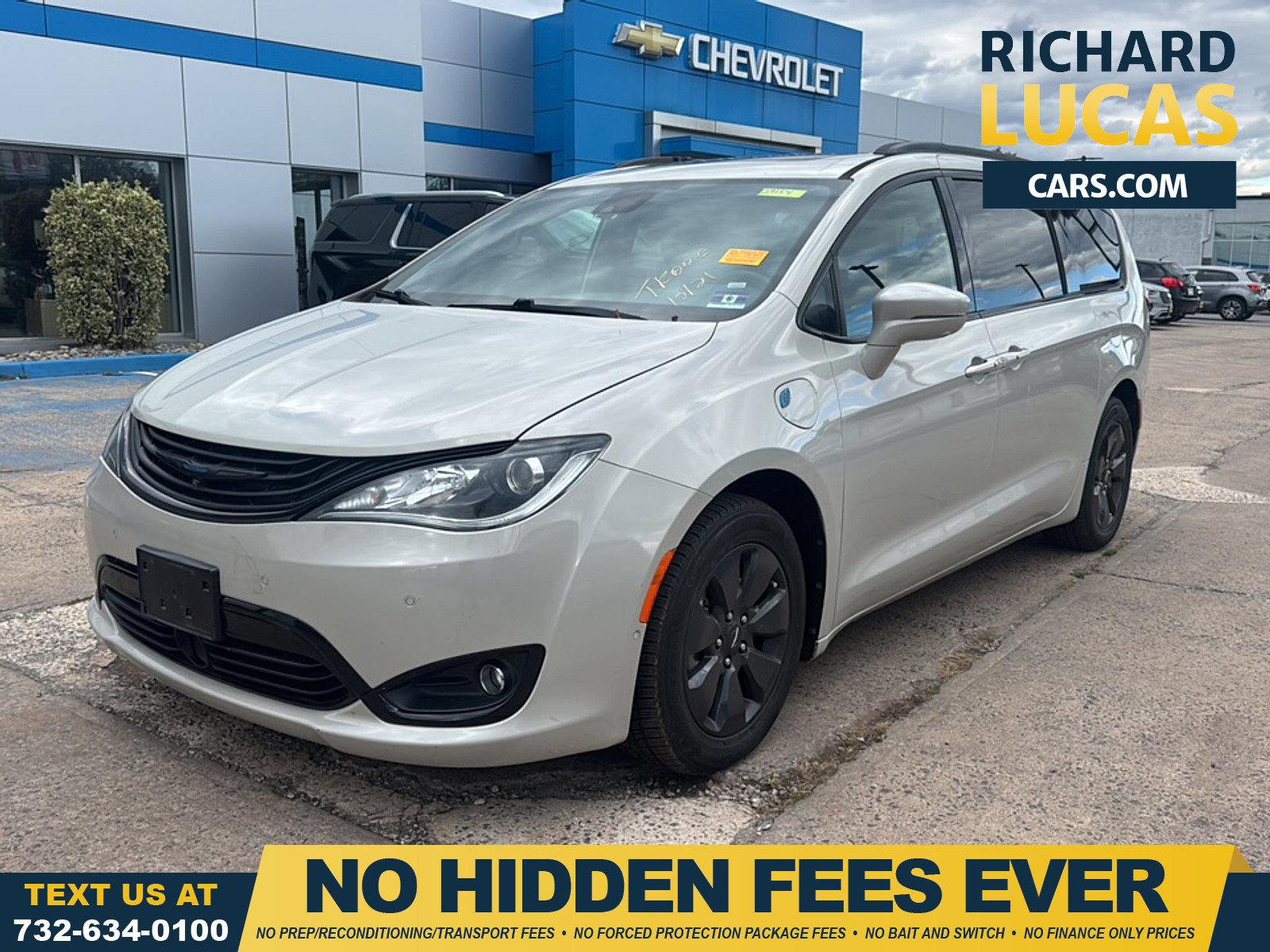 Used 2019 Chrysler Pacifica Limited w/ Advanced Safetytec Group