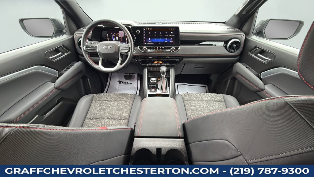 Used 2023 Chevrolet Colorado Z71 w/ Z71 Convenience Package 2 AWD/4WD image 44