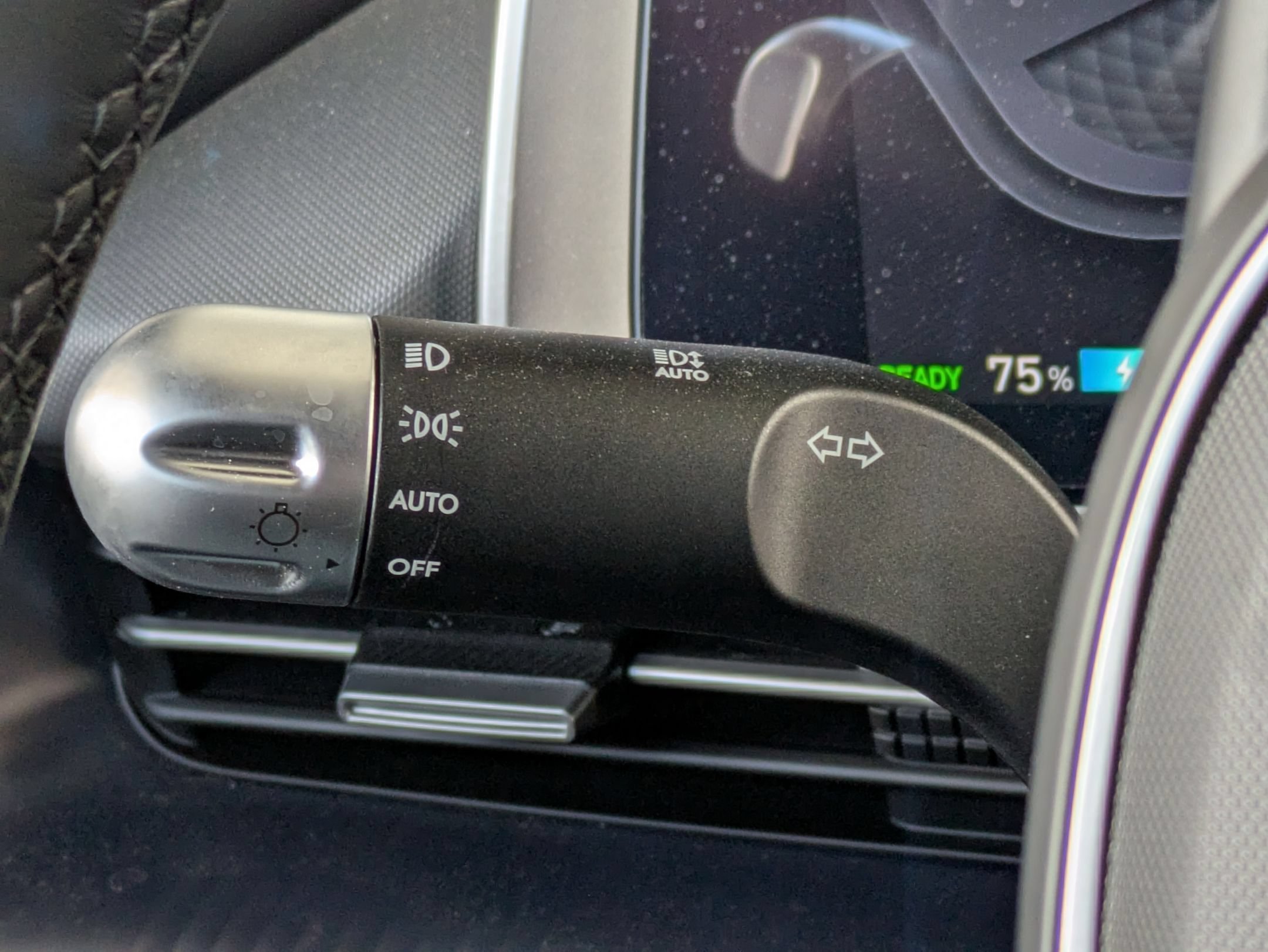 Certified 2025 Hyundai Ioniq 6 SE RWD image 35
