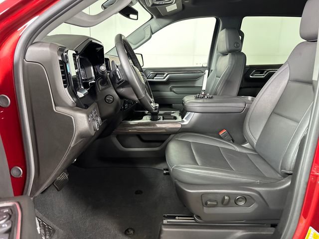 Used 2024 Chevrolet Silverado 1500 LTZ image 11