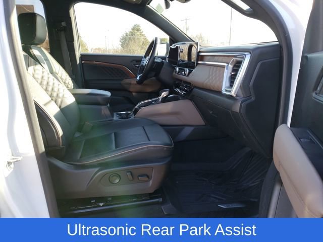 Used 2023 GMC Canyon Denali image 19