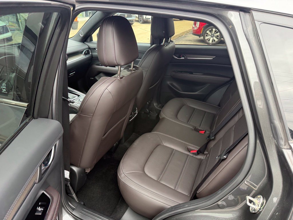 Used 2025 MAZDA CX-5 Signature AWD/4WD image 6