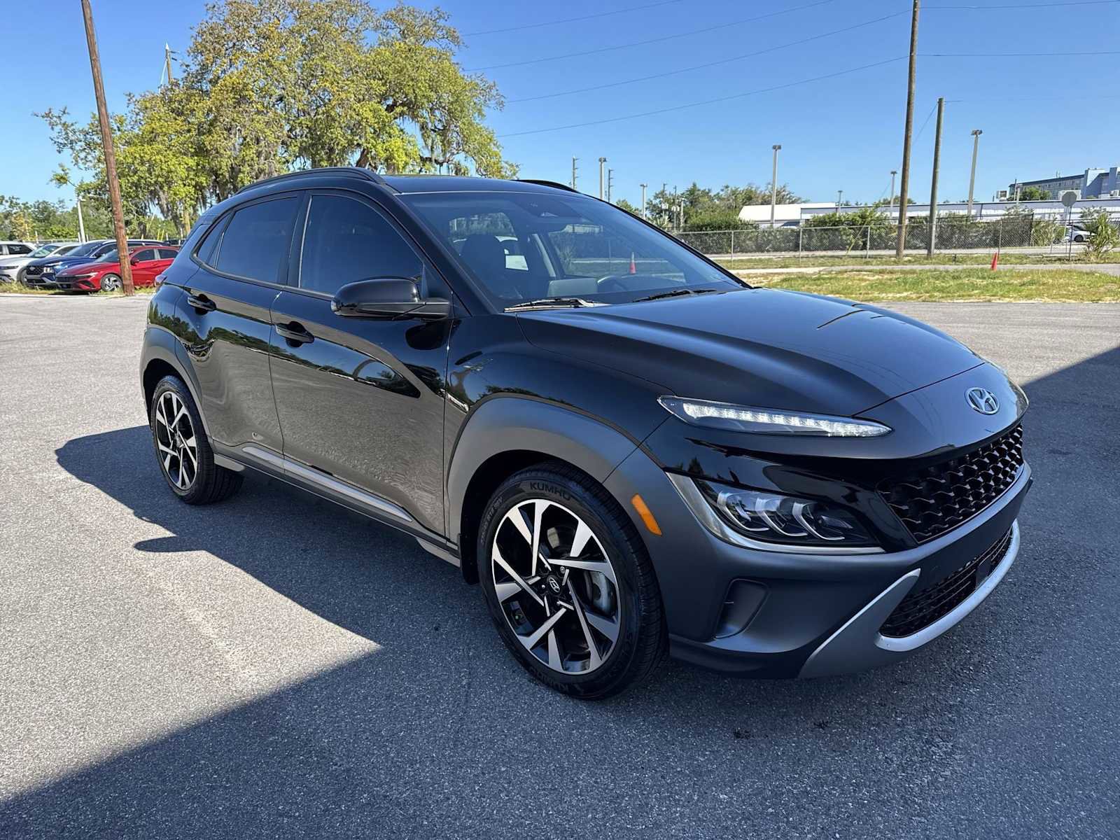 Used 2022 Hyundai Kona Limited image 8