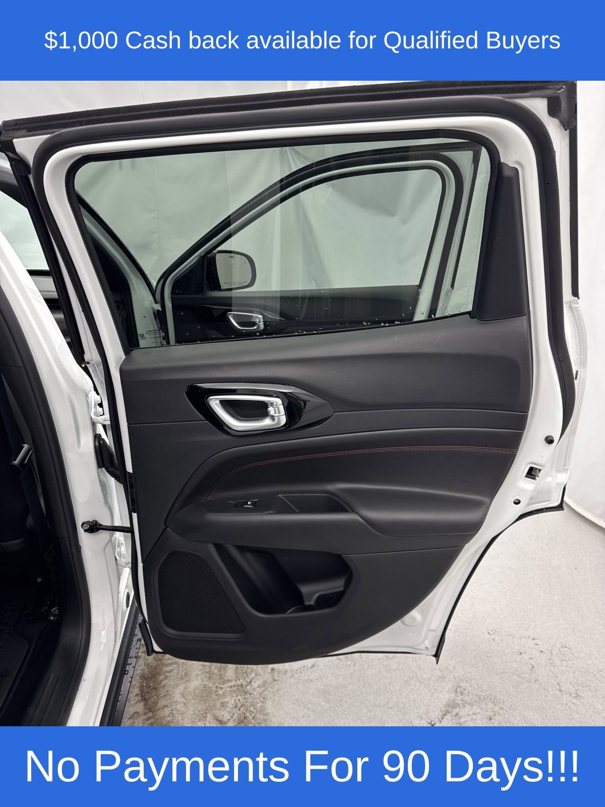 New 2026 Jeep Compass Trailhawk image 34