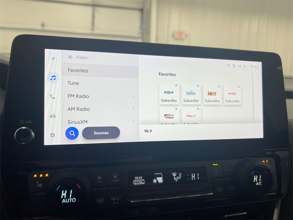 Used 2024 Toyota Grand Highlander XLE image 14