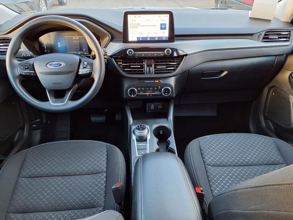 Used 2025 Ford Escape Active image 14