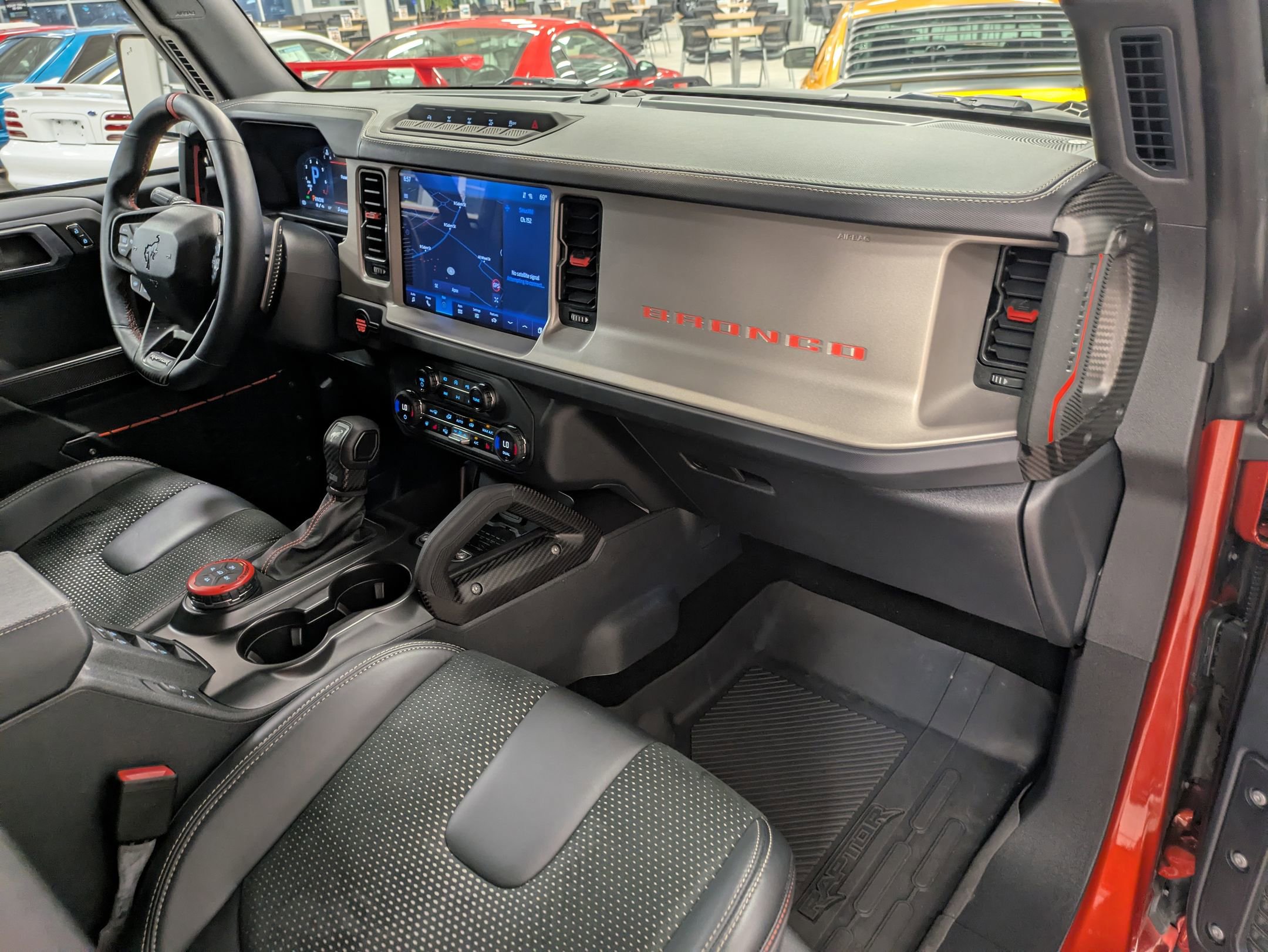 Used 2024 Ford Bronco Raptor w/ Interior Carbon Fiber Pack 6 image 40