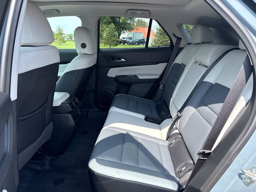 Used 2024 Honda Prologue Touring image 14