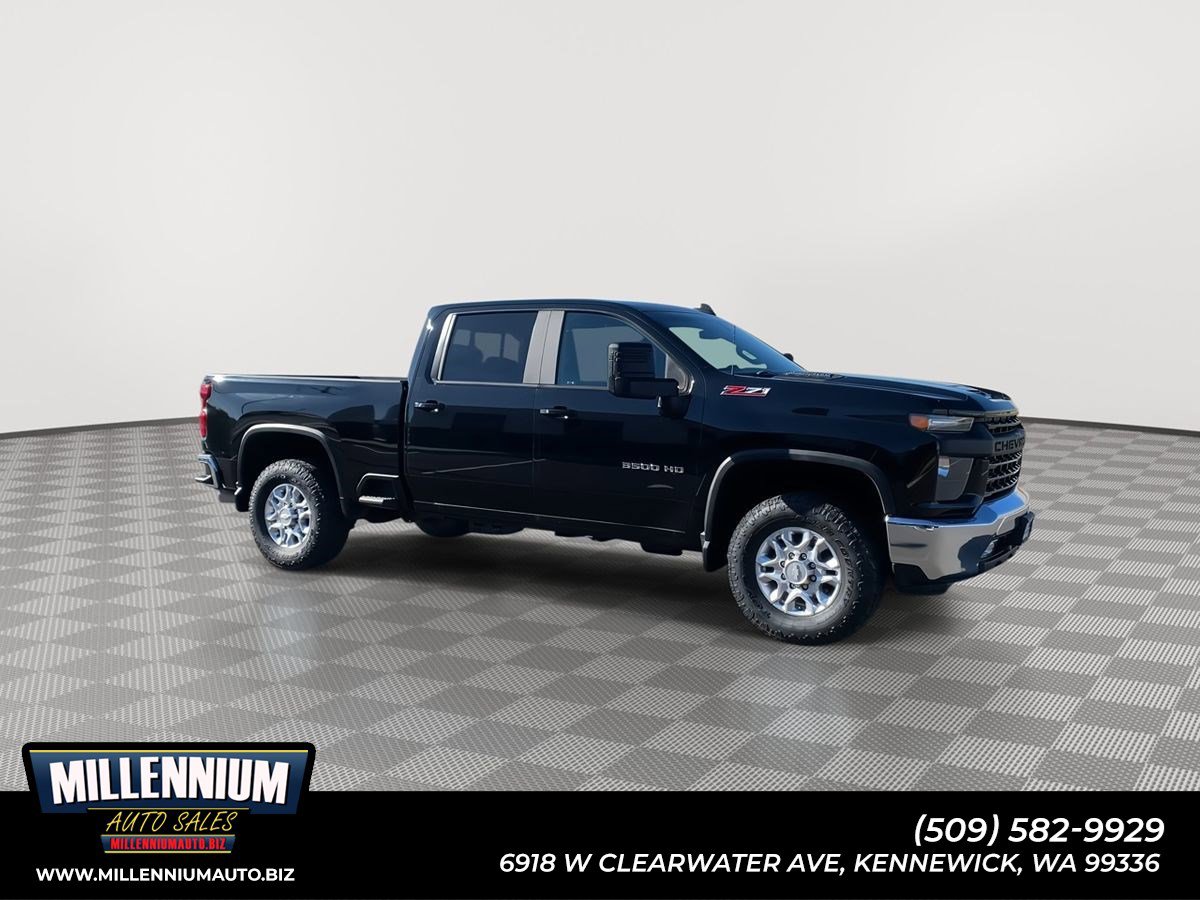 Used 2020 Chevrolet Silverado 3500 LT w/ Convenience Package AWD/4WD image 1