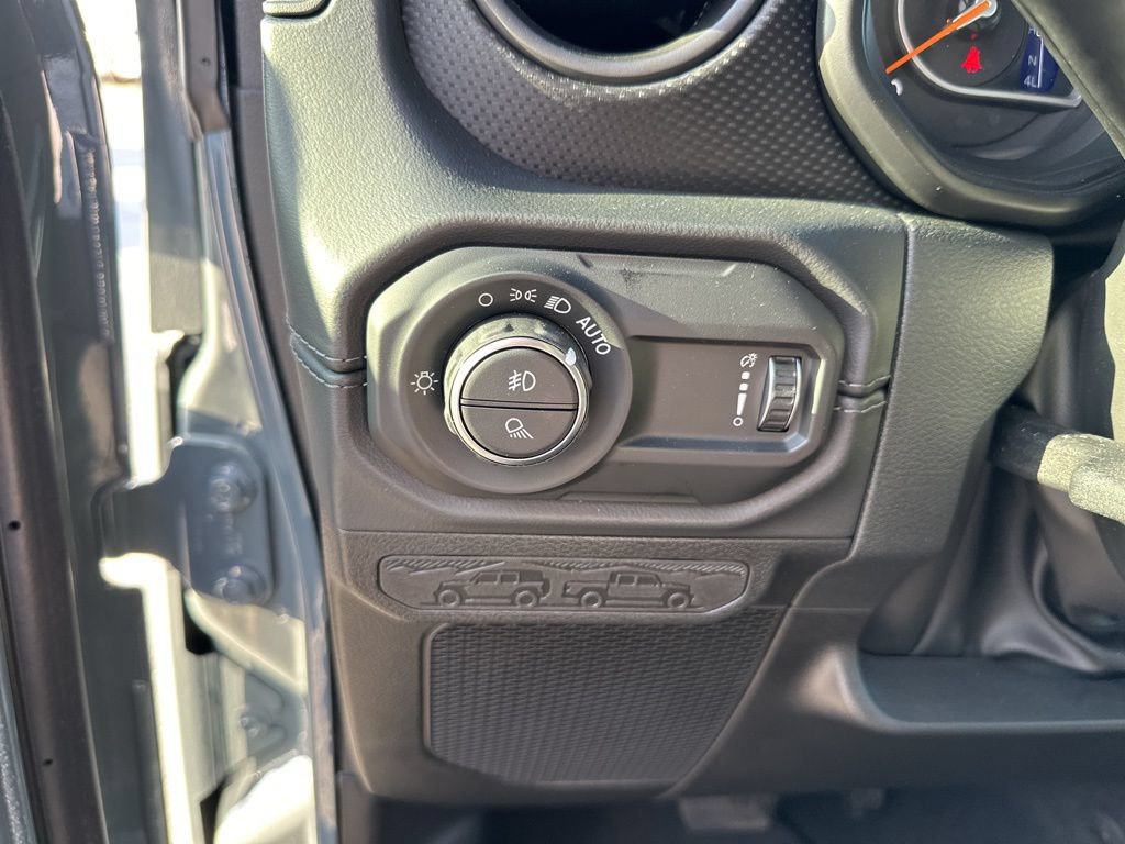 New 2026 Jeep Gladiator Mojave w/ Safety Group AWD/4WD image 63