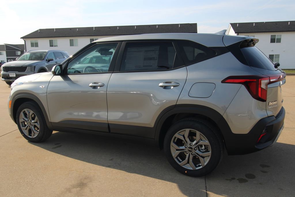 New 2026 Kia Seltos LX image 14
