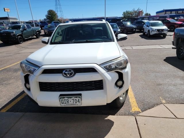 Used 2015 Toyota 4Runner SR5 Premium image 2