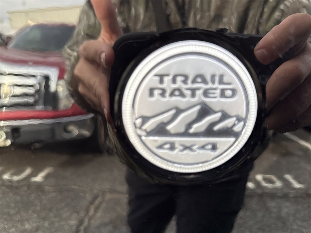 Used 2020 Jeep Gladiator Overland w/ Safety Group image 13