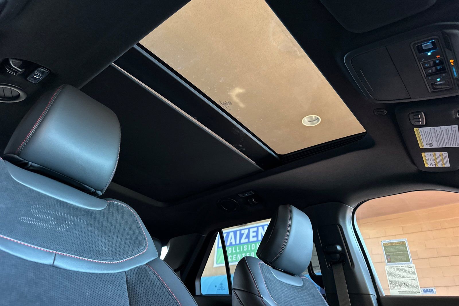 New 2025 Ford Explorer ST w/ Sun And Sound Package image 17