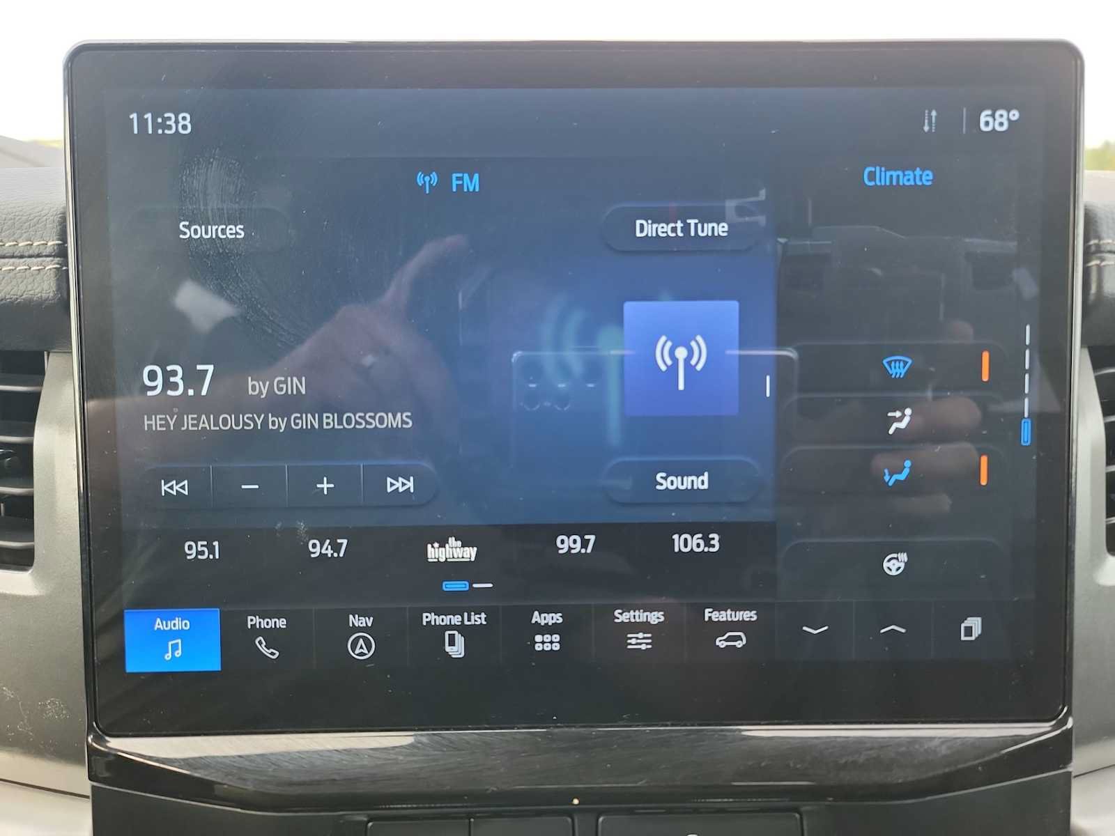 Used 2024 Ford Expedition Max XLT AWD/4WD image 16