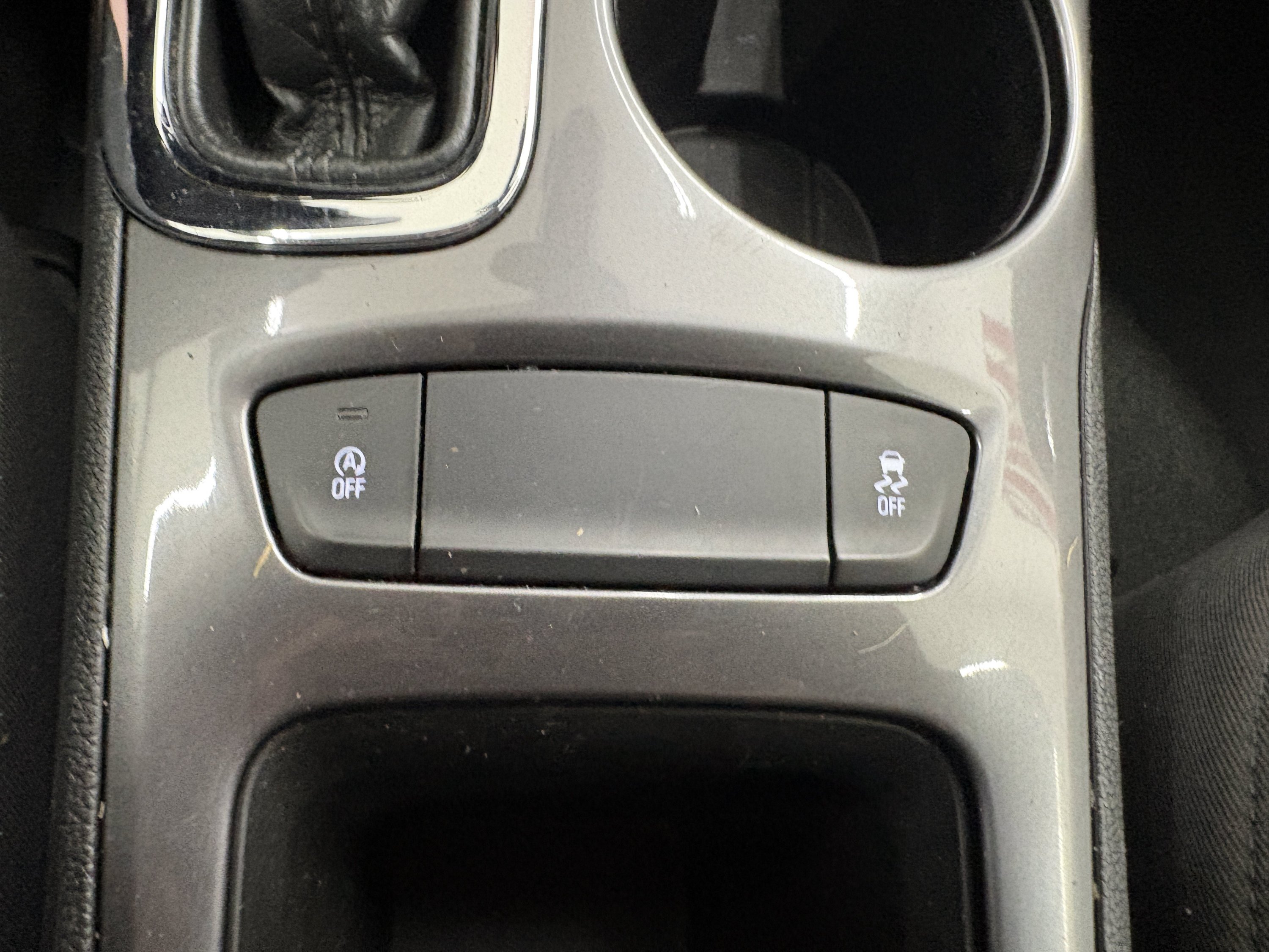 Used 2019 Chevrolet Cruze LT FWD image 17