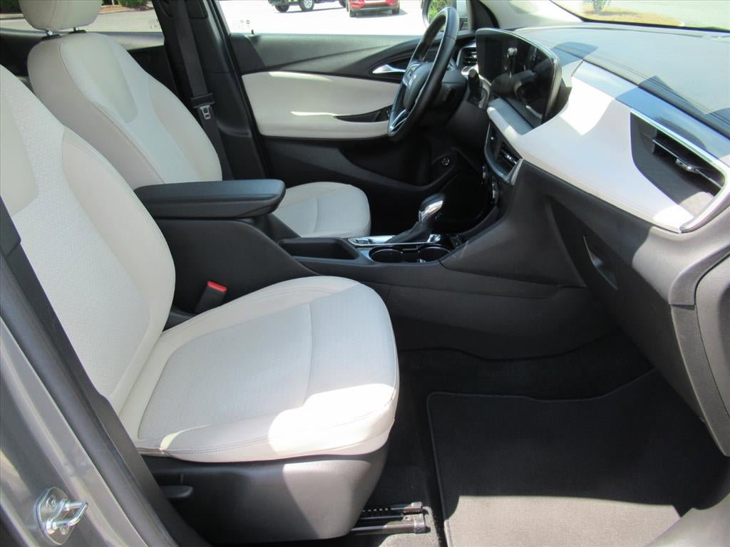 Used 2024 Buick Encore GX Preferred w/ Advanced Technology Package FWD image 10