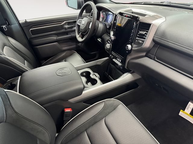 New 2026 RAM 1500 Laramie AWD/4WD image 4
