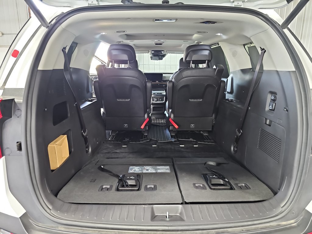 Used 2026 Kia Carnival SX Prestige FWD image 12