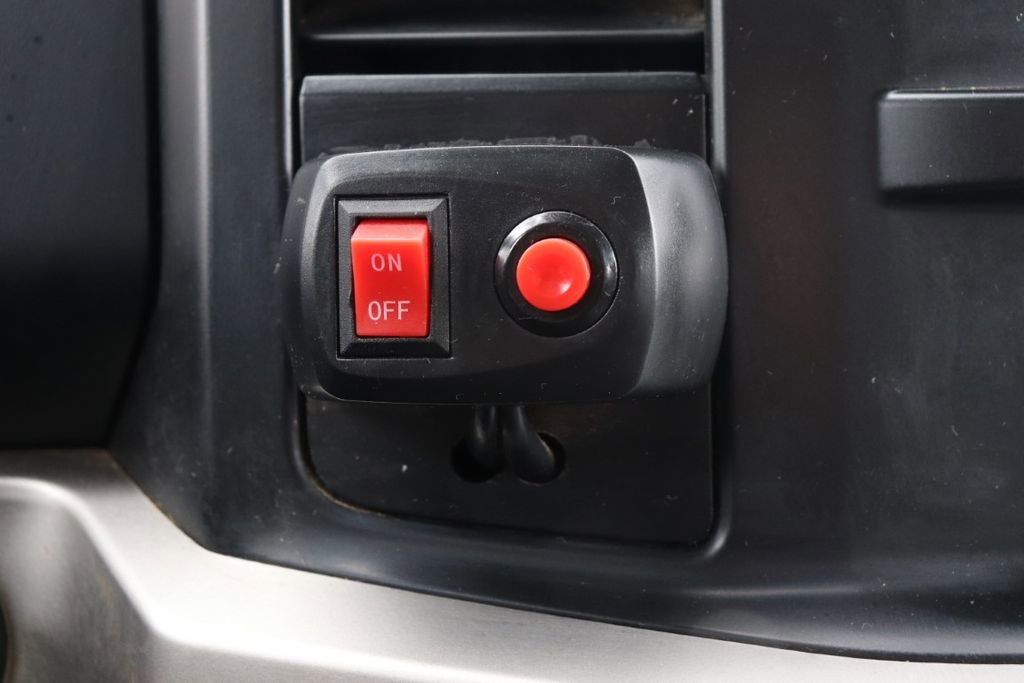 Used 2024 Ford F550 4x4 Crew Cab Super Duty image 23