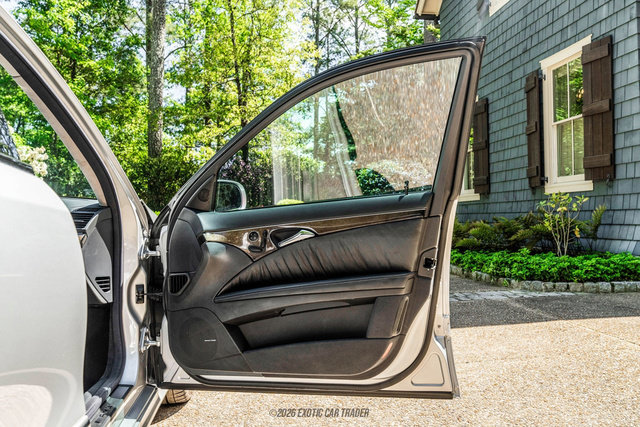 Used 2005 Mercedes-Benz E 55 AMG Sedan image 96