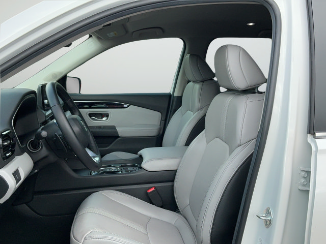 Used 2025 Honda Pilot EX-L image 20