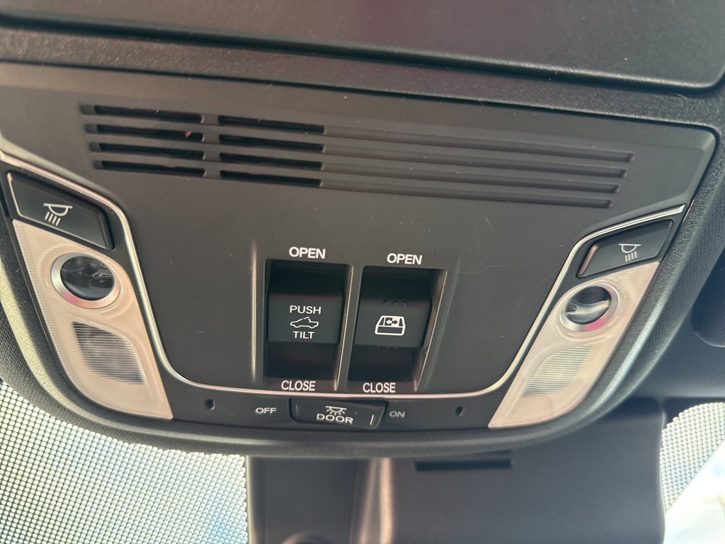 Used 2024 Honda Ridgeline Black Edition image 38