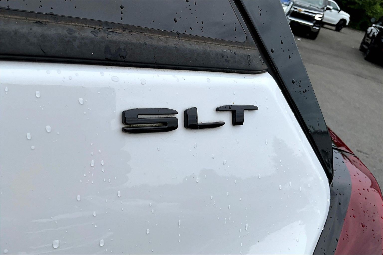 Used 2022 GMC Terrain SLT w/ Infotainment Package II AWD/4WD image 15
