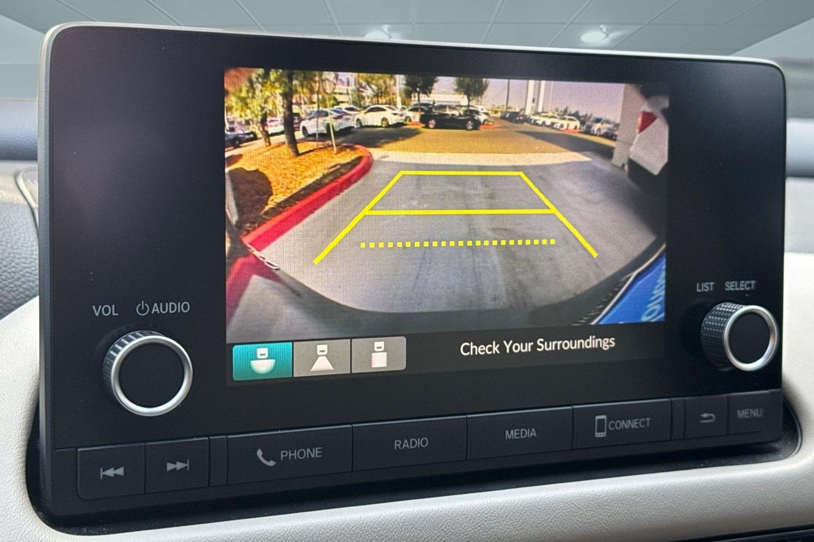 Certified 2025 Honda HR-V LX image 21