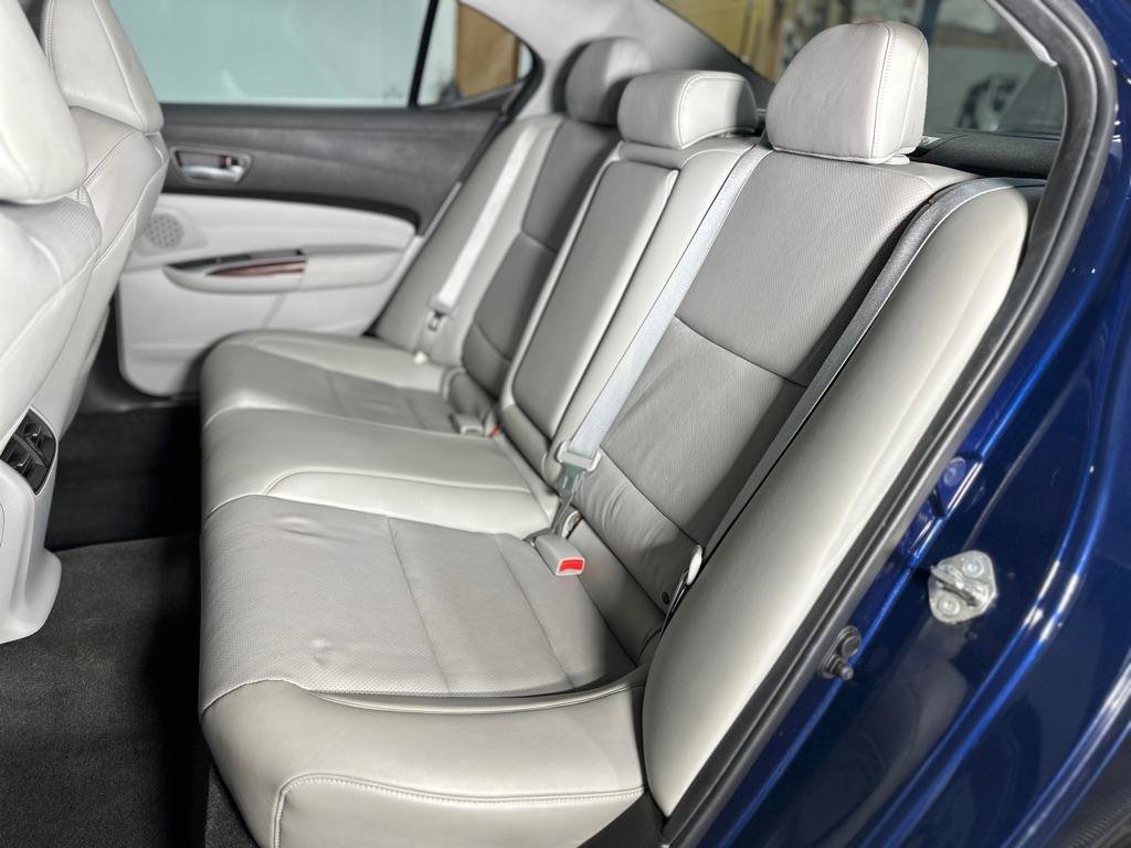 Used 2015 Acura TLX V6 SH-AWD w/ Technology Pkg image 30