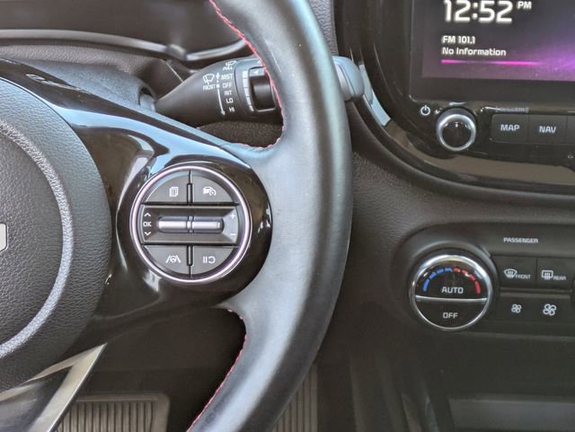 Certified 2023 Kia Soul GT-Line FWD image 22