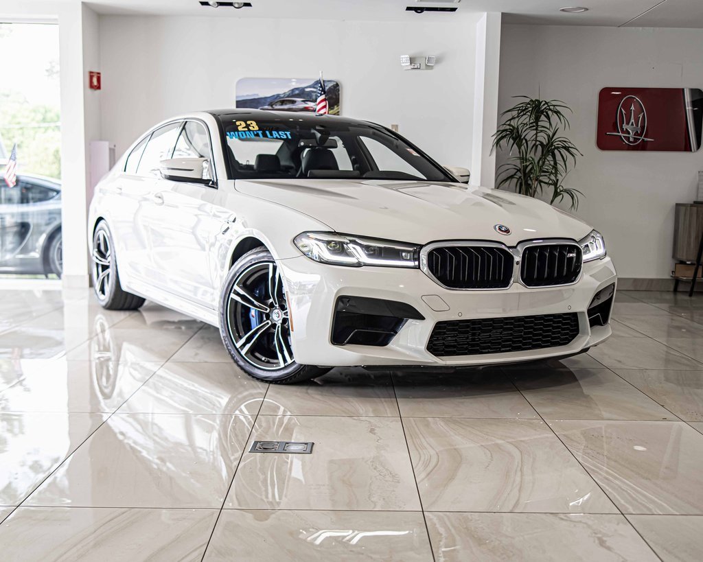 Used 2023 BMW M5 w/ Executive Package image 5