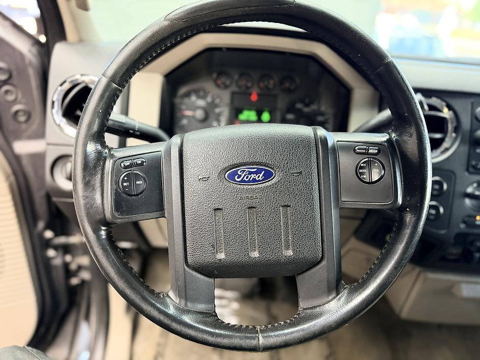 Used 2008 Ford F350 FX4 AWD/4WD image 7