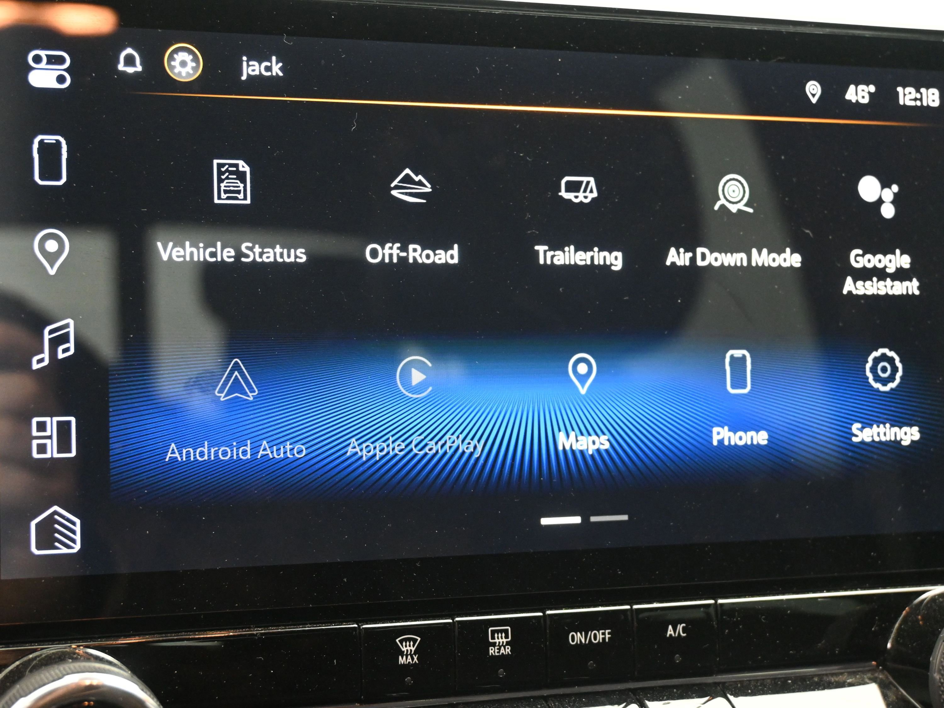 Used 2024 Chevrolet Colorado Trail Boss w/ Technology Package image 12