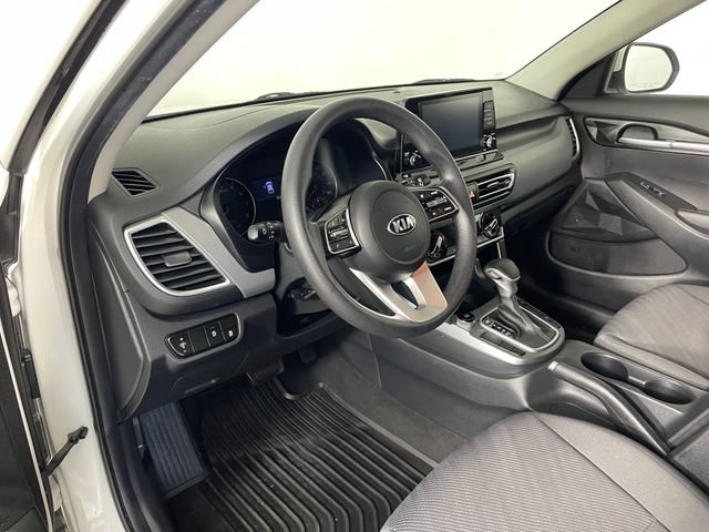 Certified 2021 Kia Seltos LX AWD/4WD image 3