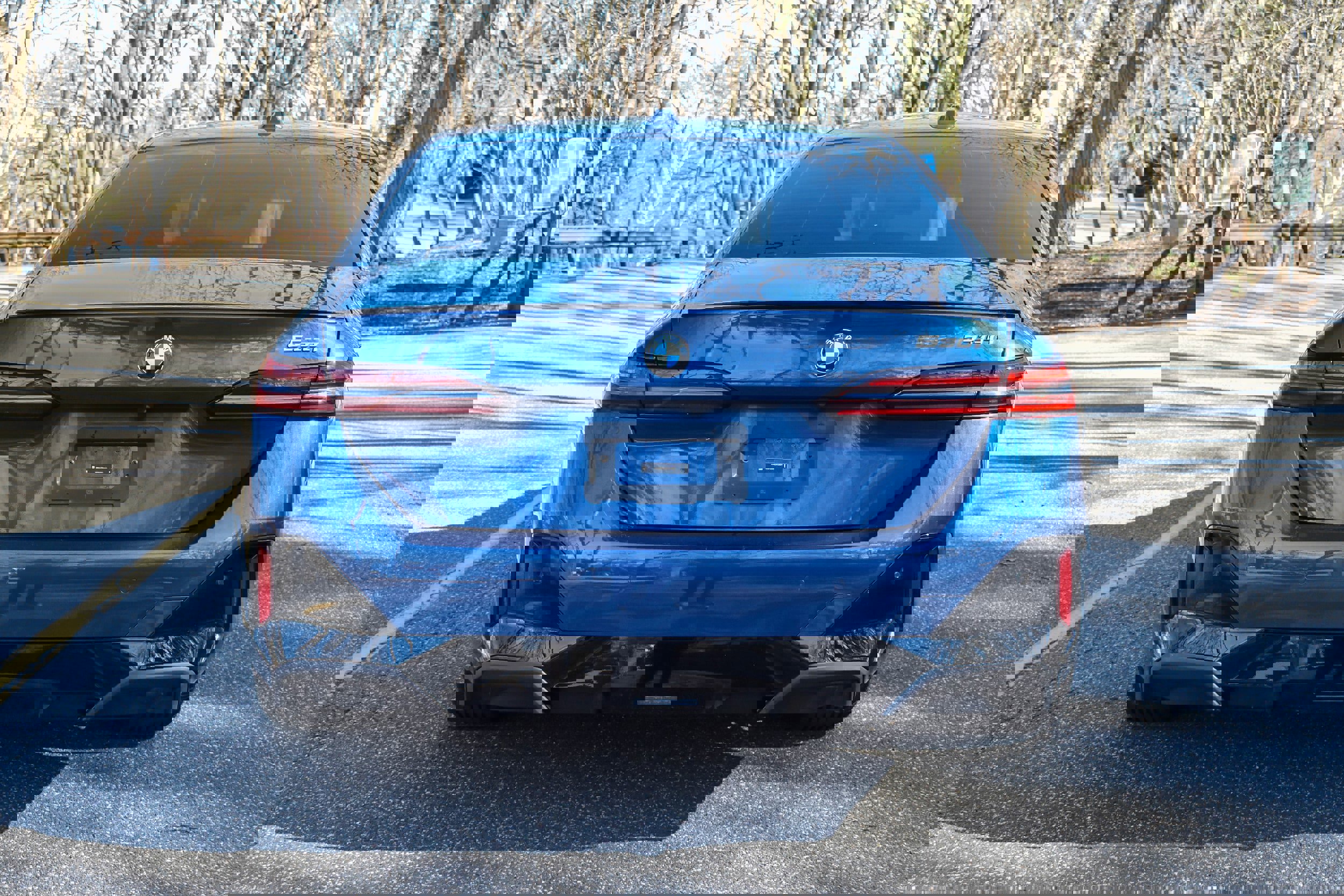 Used 2024 BMW 530i w/ M Sport Package image 7