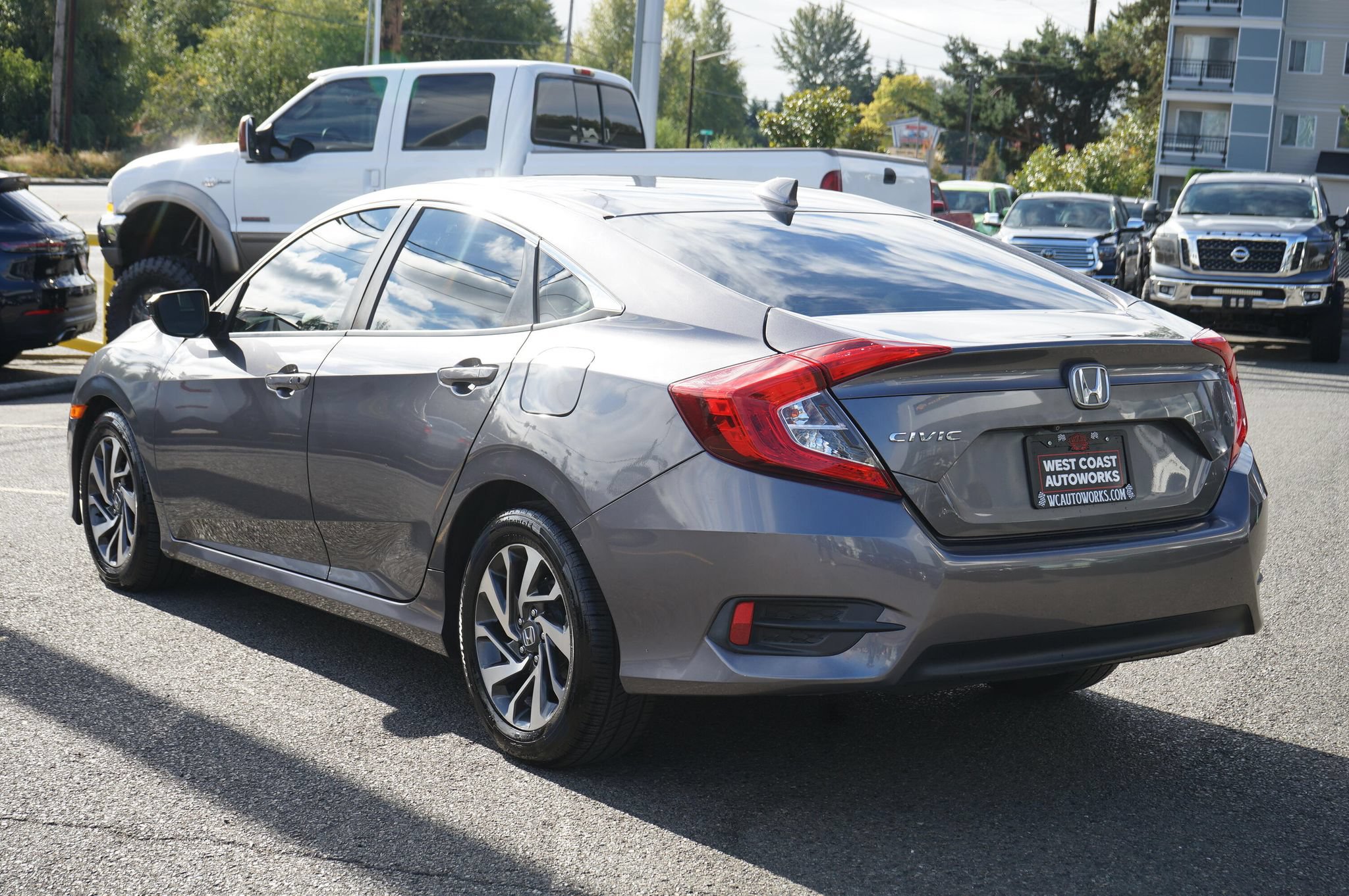 Used 2017 Honda Civic EX image 3