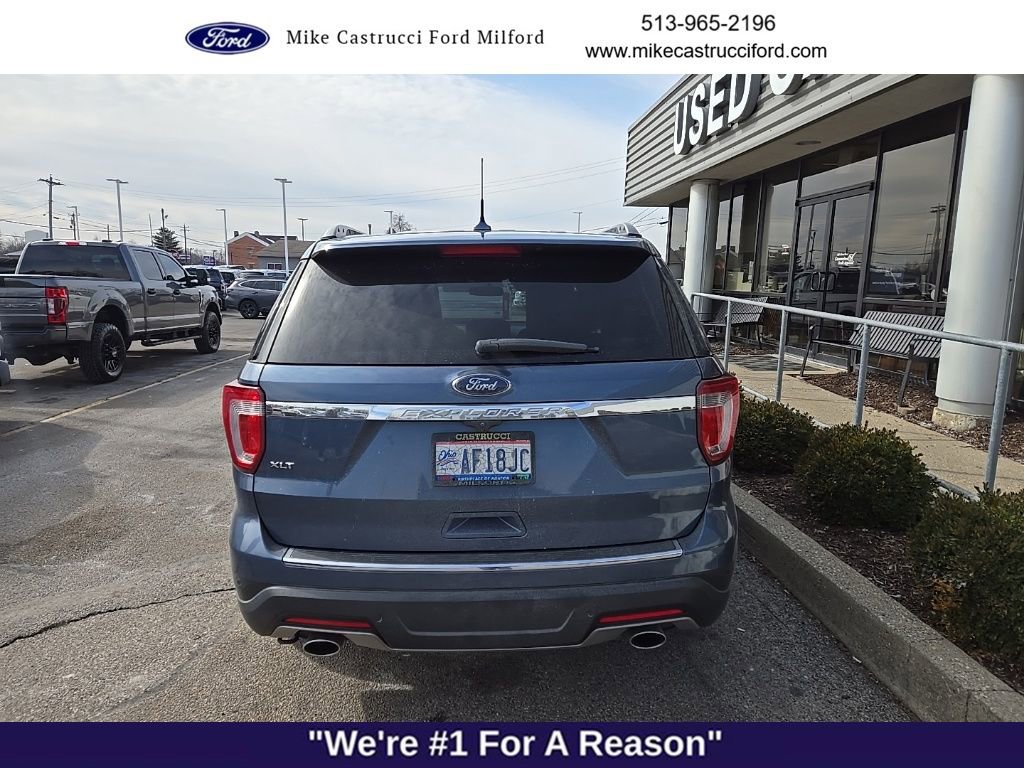 Used 2018 Ford Explorer XLT w/ Equipment Group 202A image 5