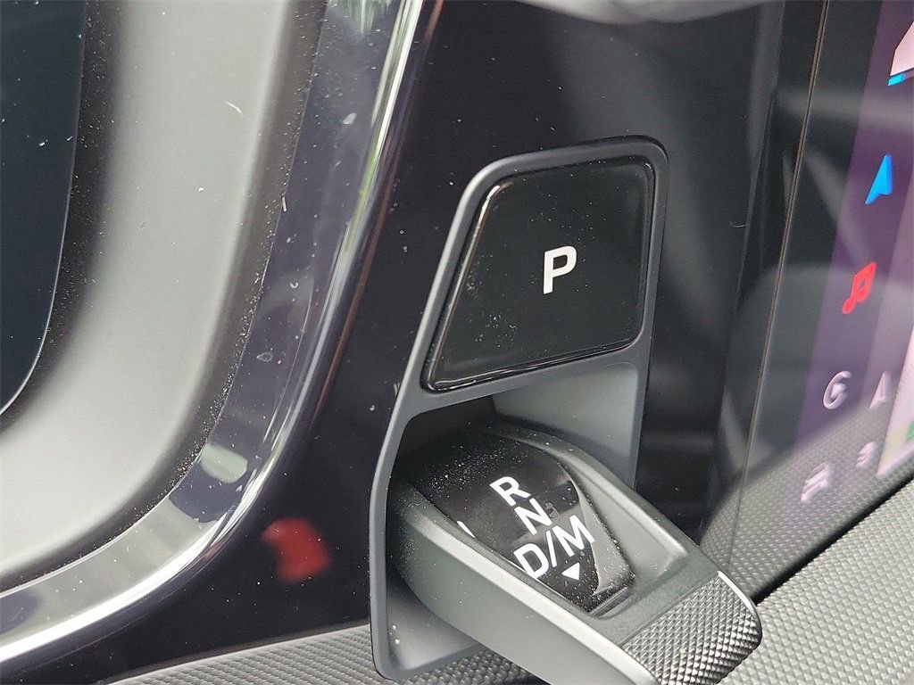 Certified 2025 Porsche Cayenne image 33