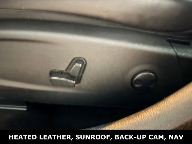 Used 2022 Chrysler 300 S image 16