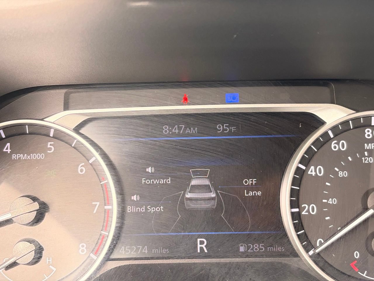Certified 2025 Nissan Sentra SV w/ SV Premium Package FWD image 29