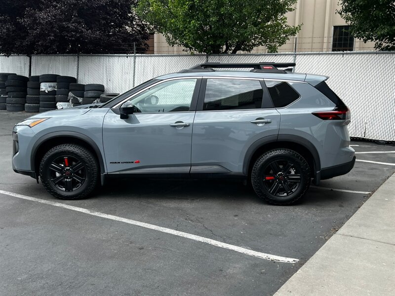 Used 2026 Nissan Rogue SV AWD/4WD image 4