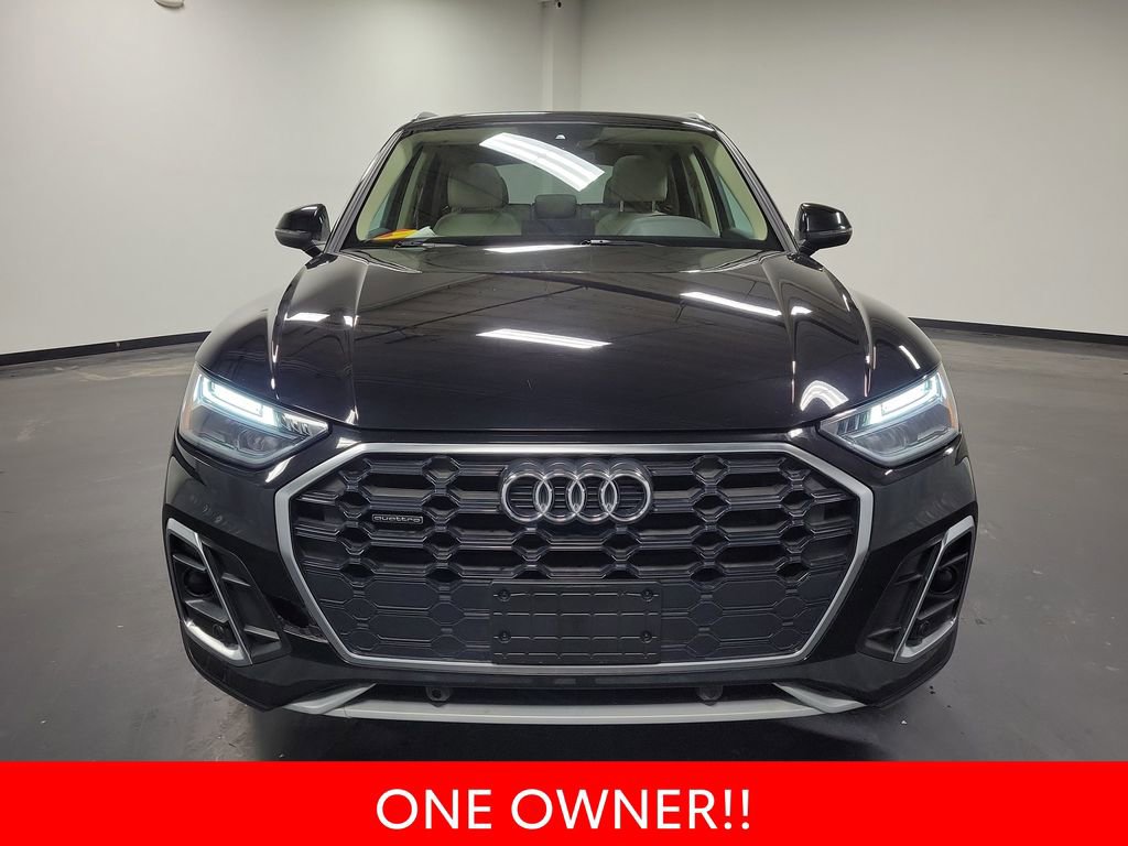 Used 2022 Audi Q5 2.0T Premium w/ Convenience Package image 3
