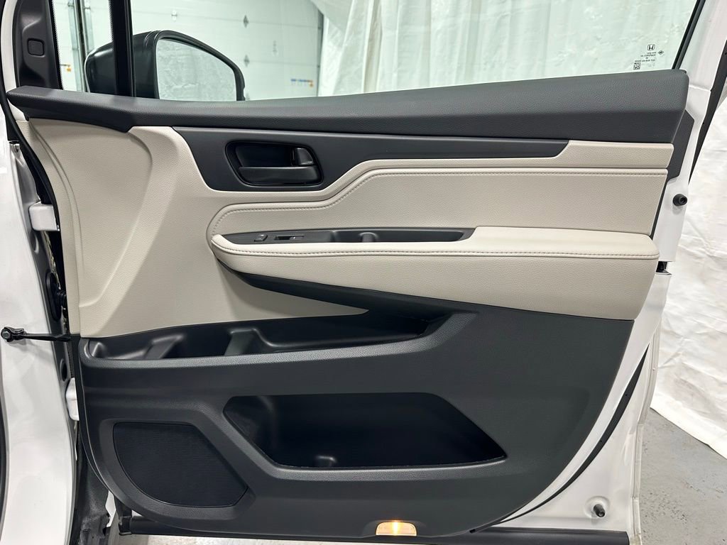 Used 2025 Honda Odyssey EX-L image 59