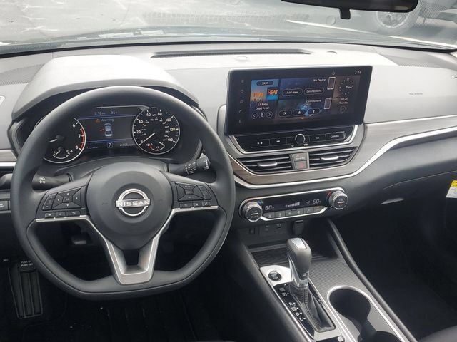 New 2026 Nissan Altima 2.5 SV w/ SV Special Edition Package FWD image 8