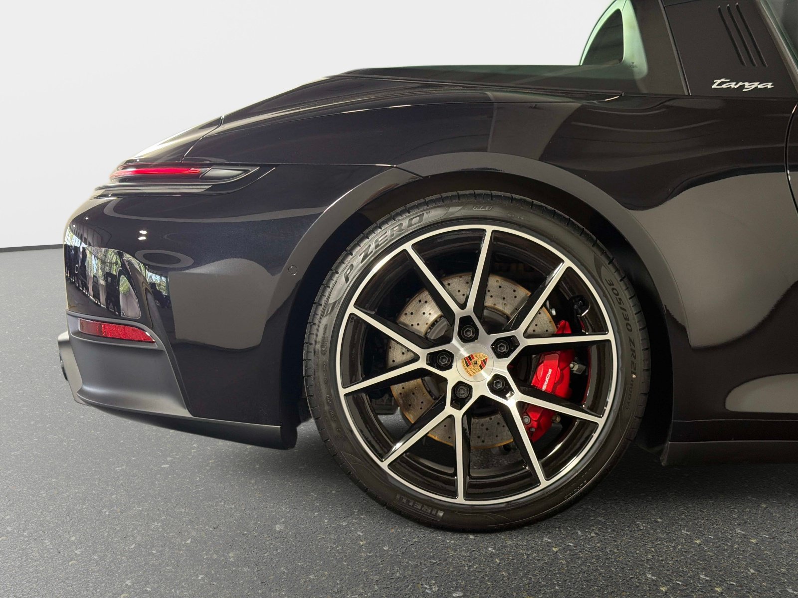 Used 2026 Porsche 911 Targa 4S AWD/4WD image 18
